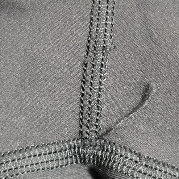 Lululemon Aligh High- Rise Mini Flare Pants Size 0. - Picture 8 of 8